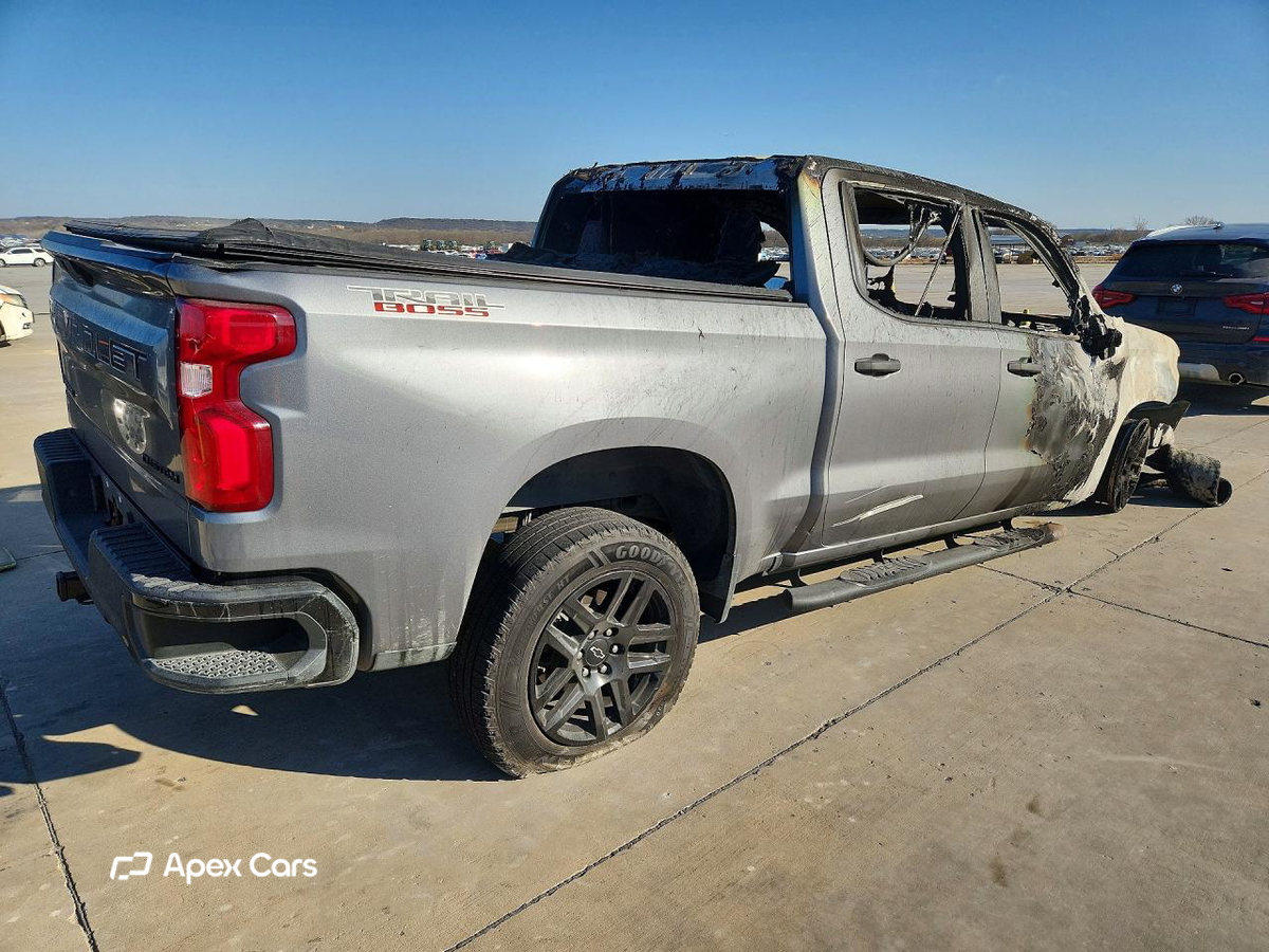Chevrolet Silverado 2021