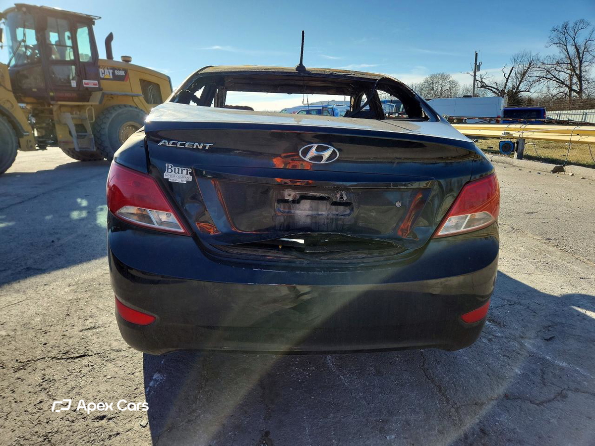 Hyundai Accent 2015