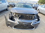 Lexus ES 2020
