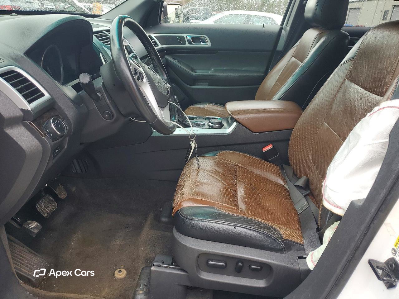 Ford Explorer 2011