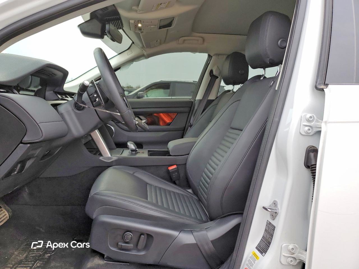 Land Rover Discovery 2024