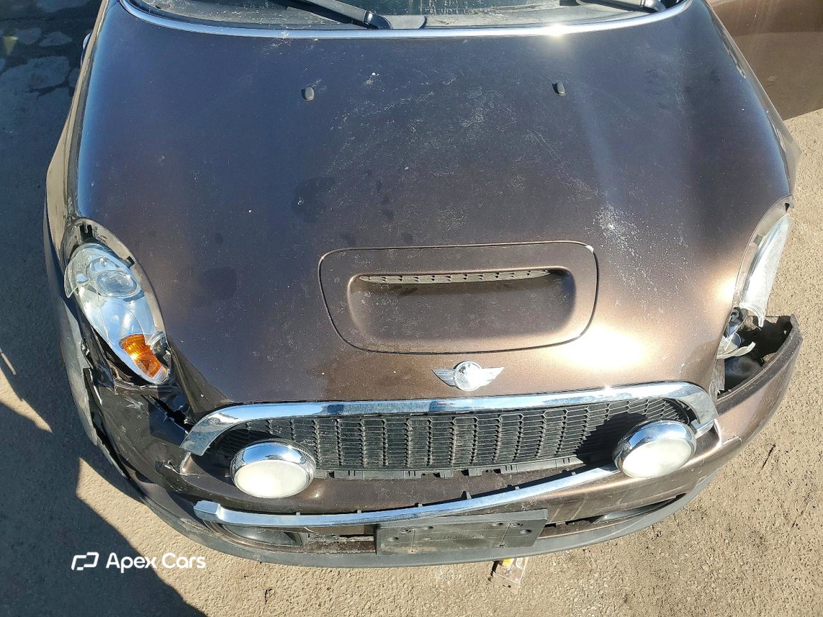 MINI Cooper 2012