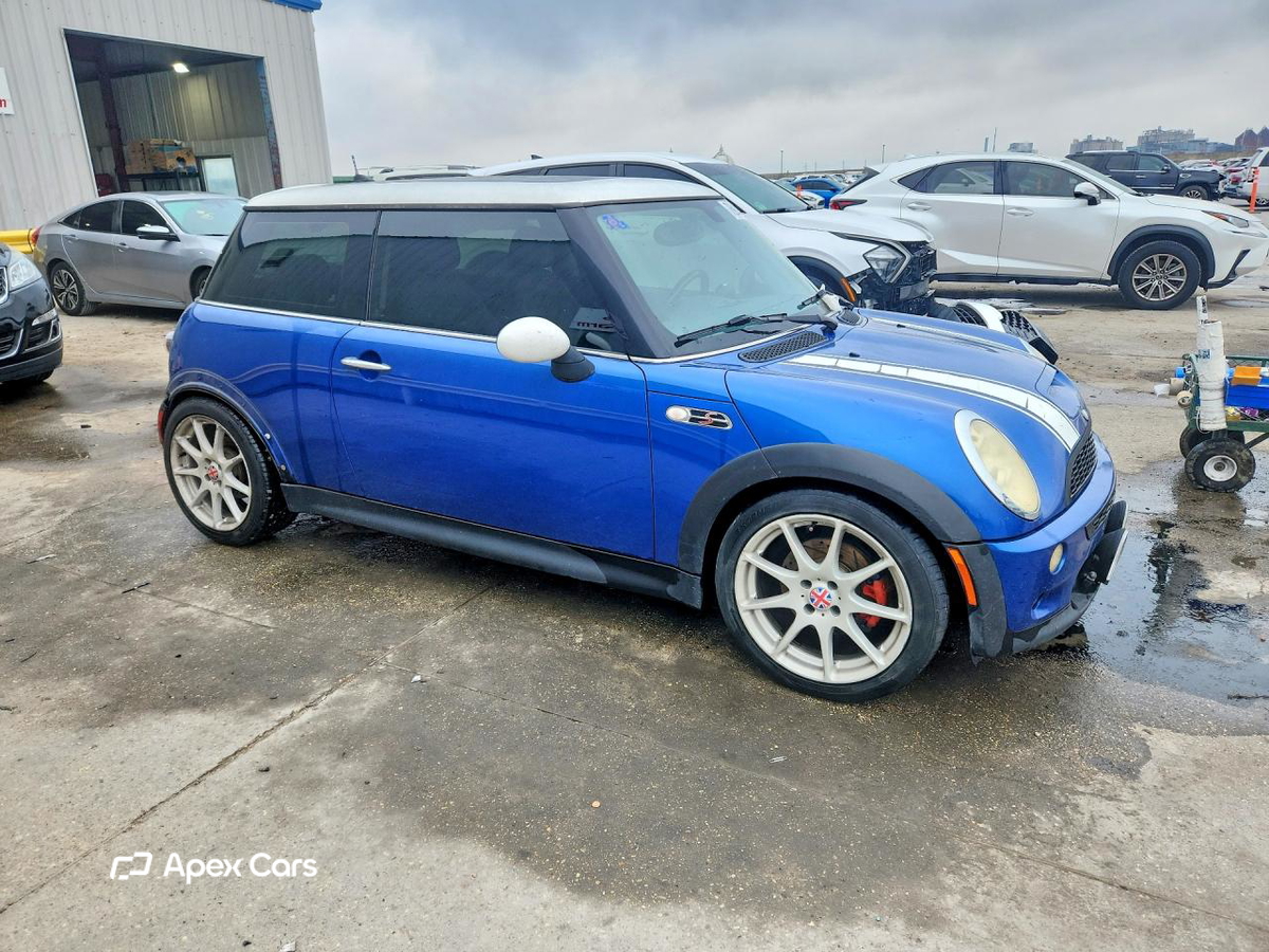MINI Cooper 2005