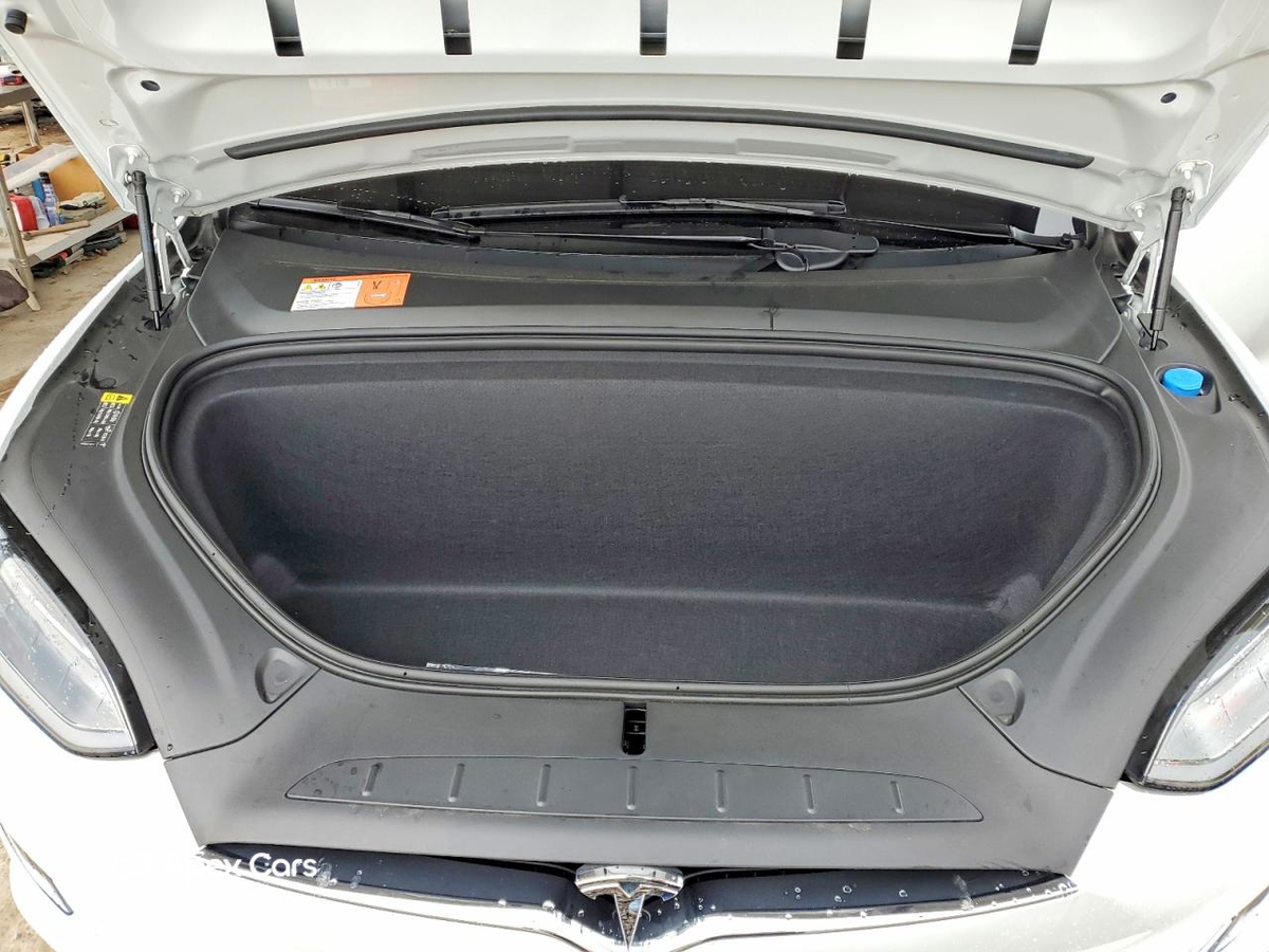 Tesla Model X 2017
