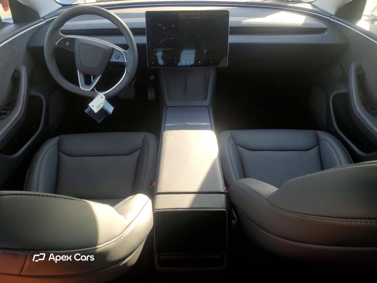 Tesla Model 3 2025
