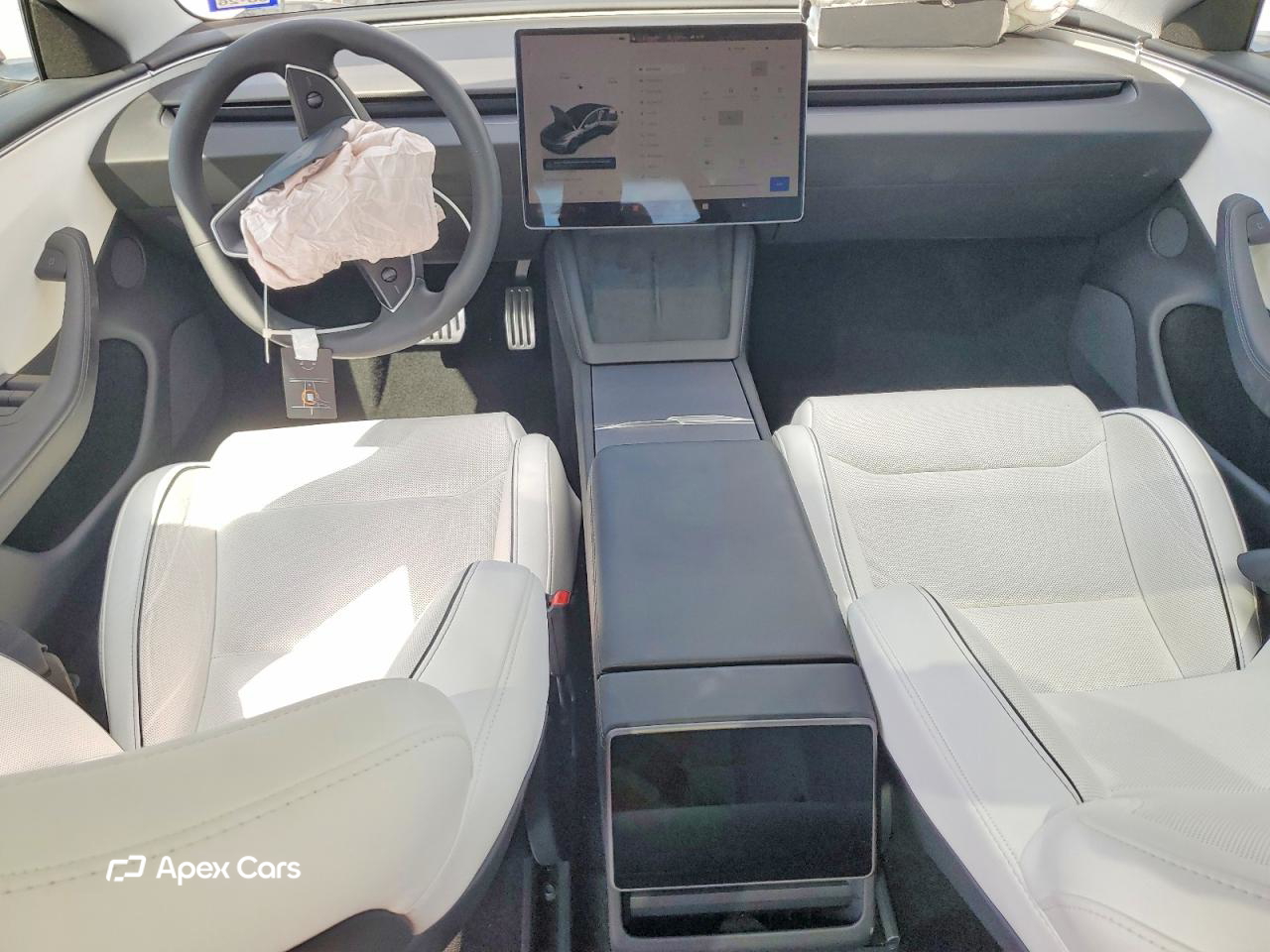 Tesla Model 3 2024