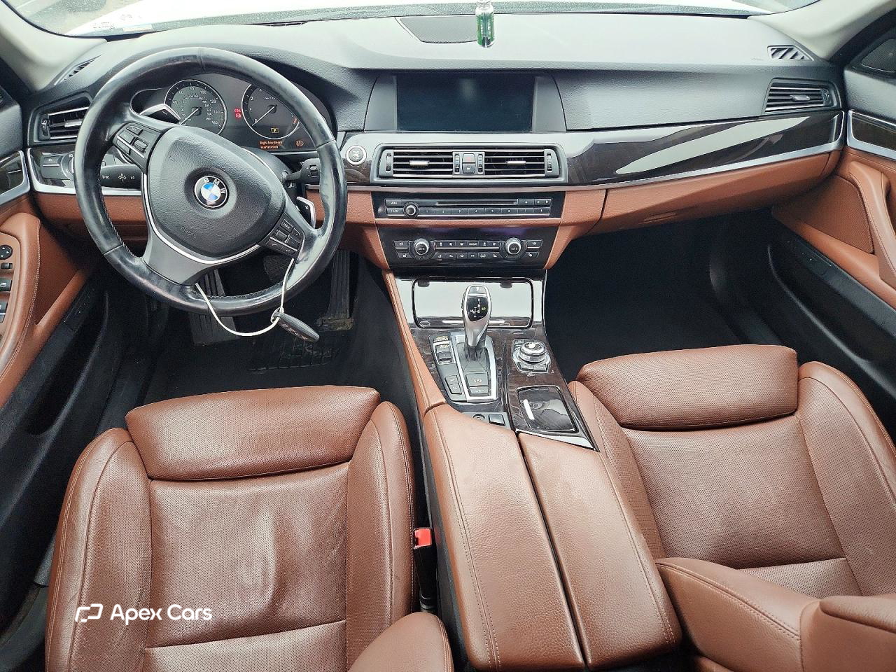 BMW Series 5 2011