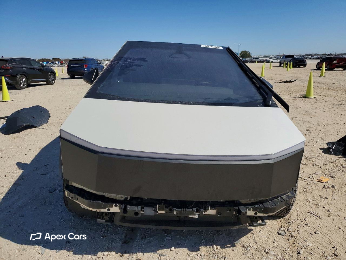 Tesla Cybertruck 2025
