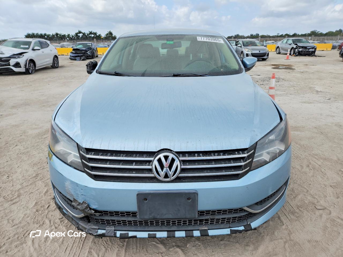 Volkswagen Passat 2012