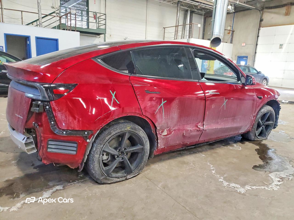 Tesla Model Y 2026