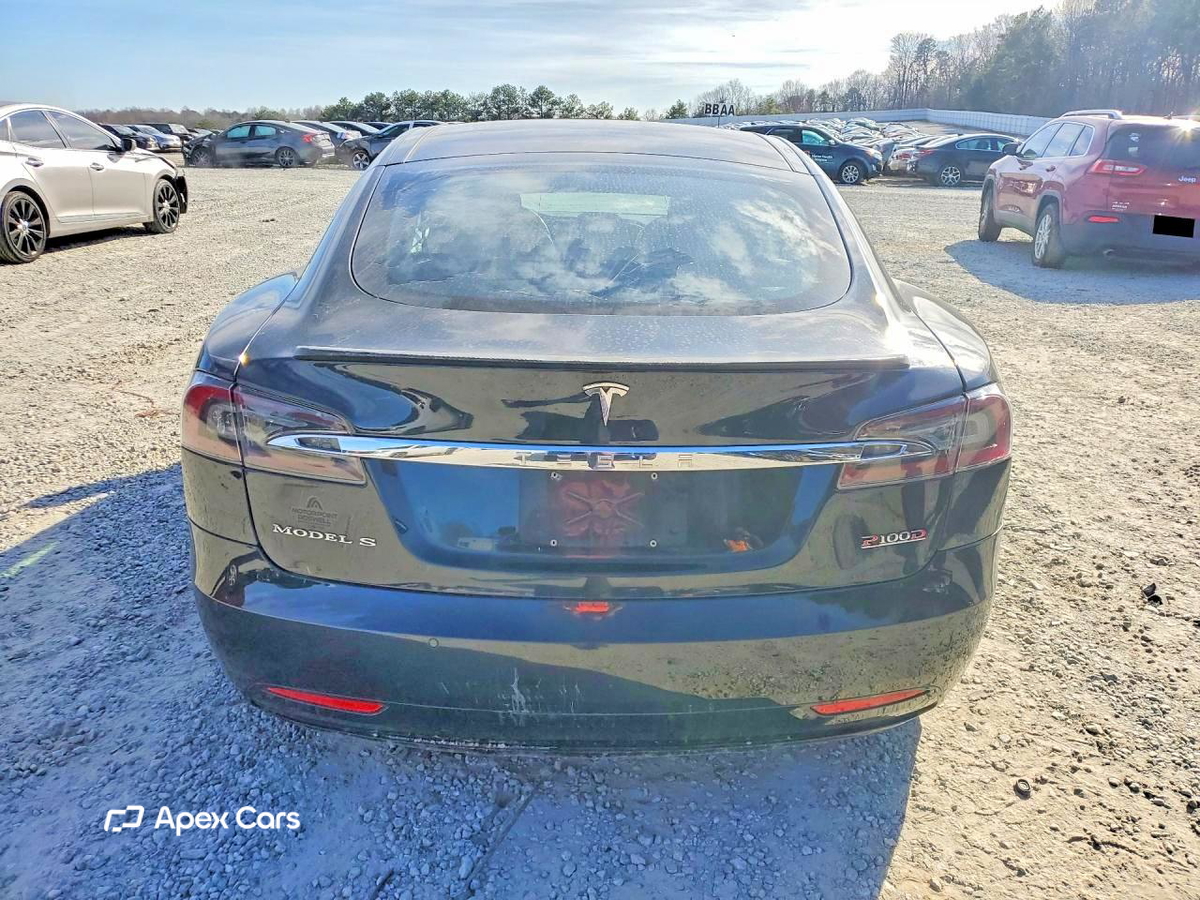 Tesla Model S 2017