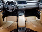 Lexus ES 2020