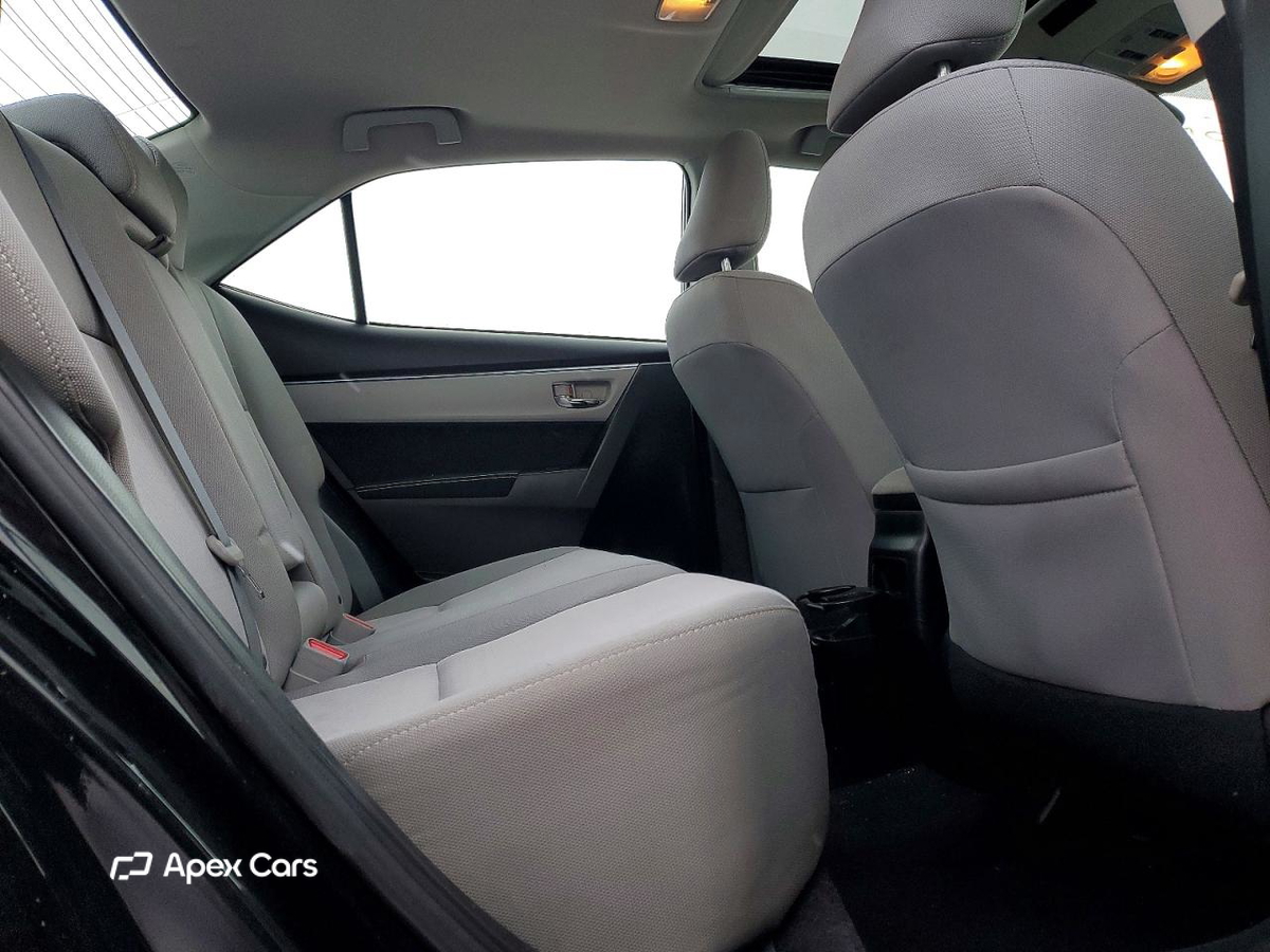 Toyota Corolla 2015