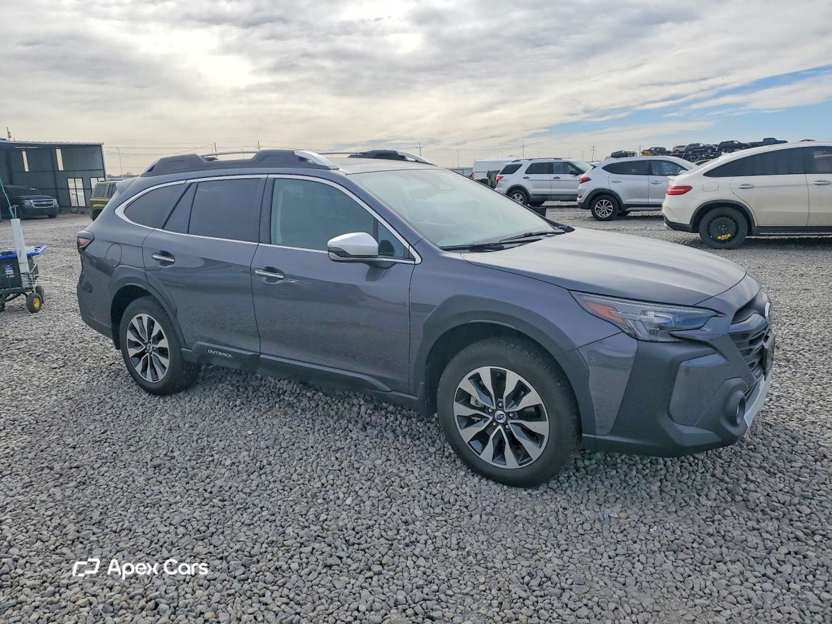 Subaru Outback 2025
