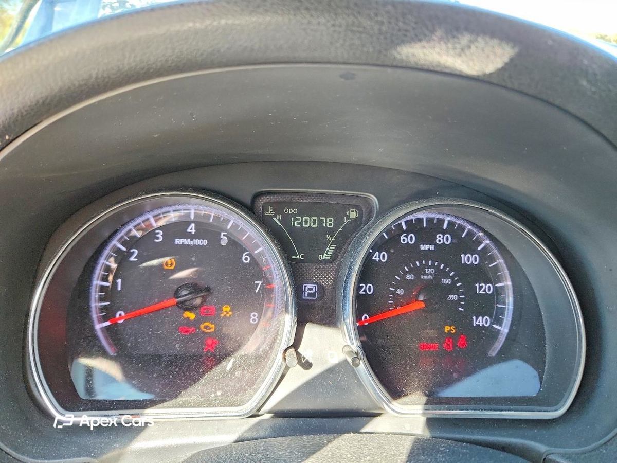 Nissan Versa 2015