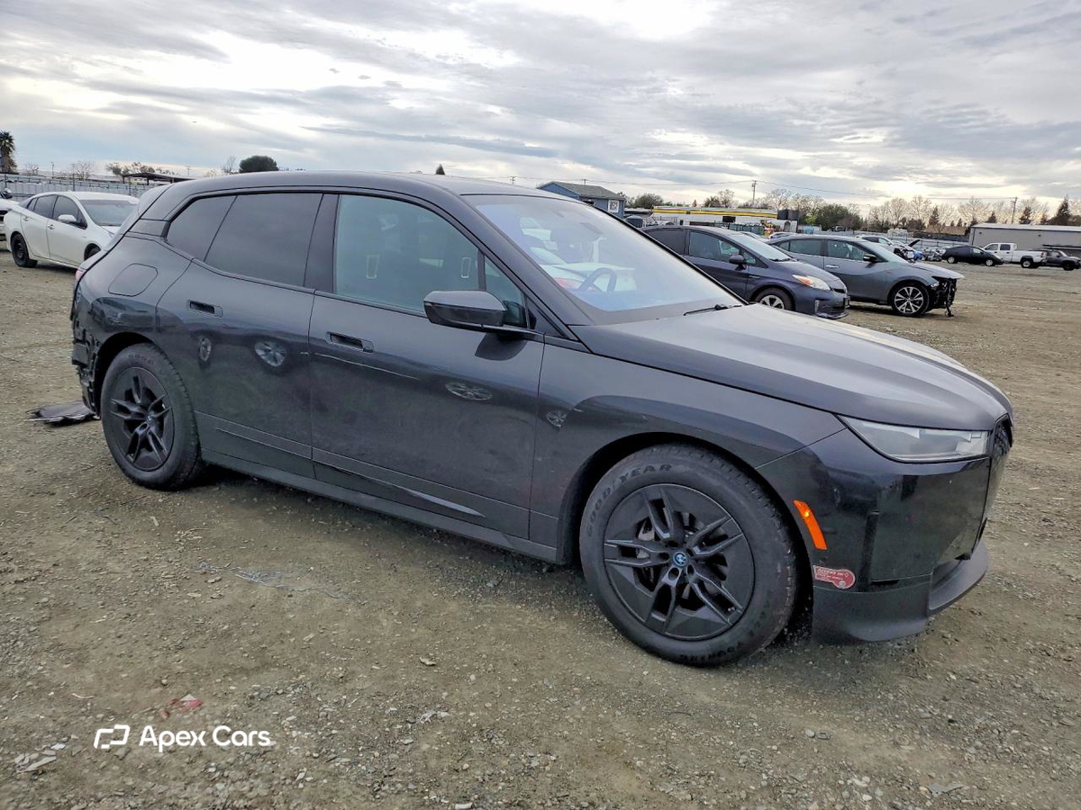 BMW iX 2023