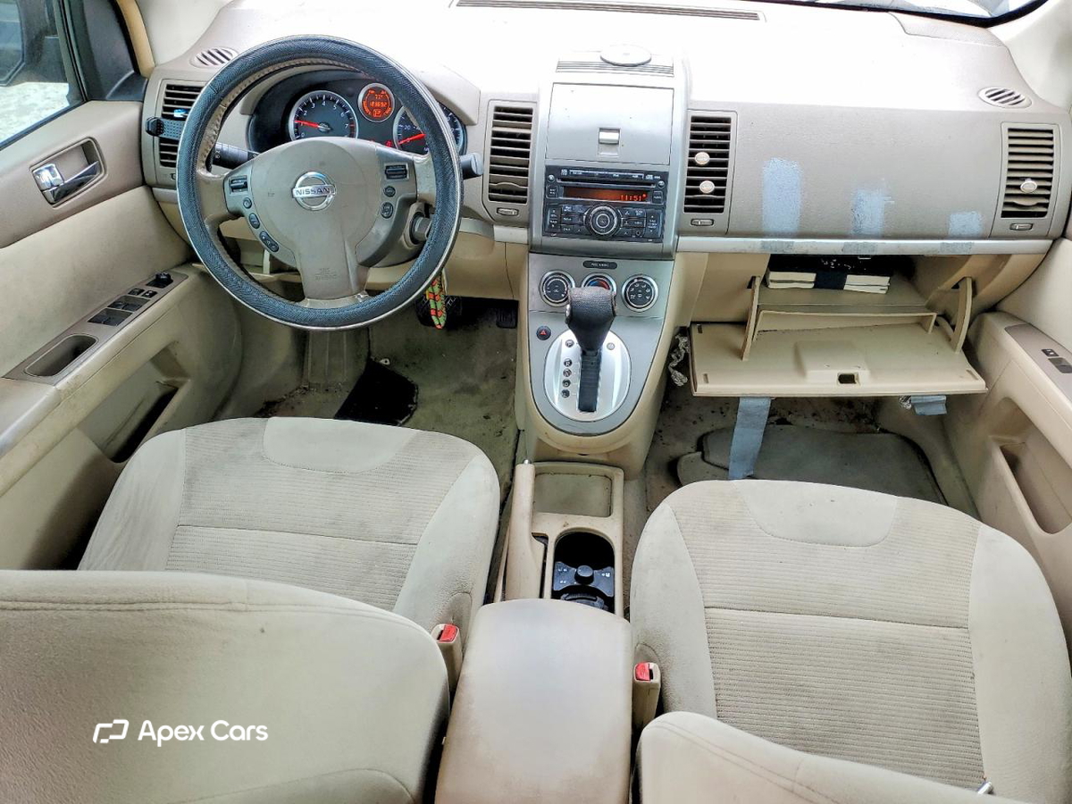 Nissan Sentra 2010