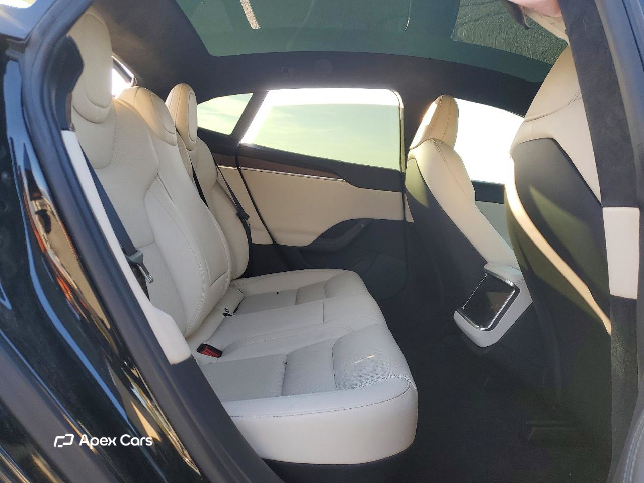 Tesla Model S 2022