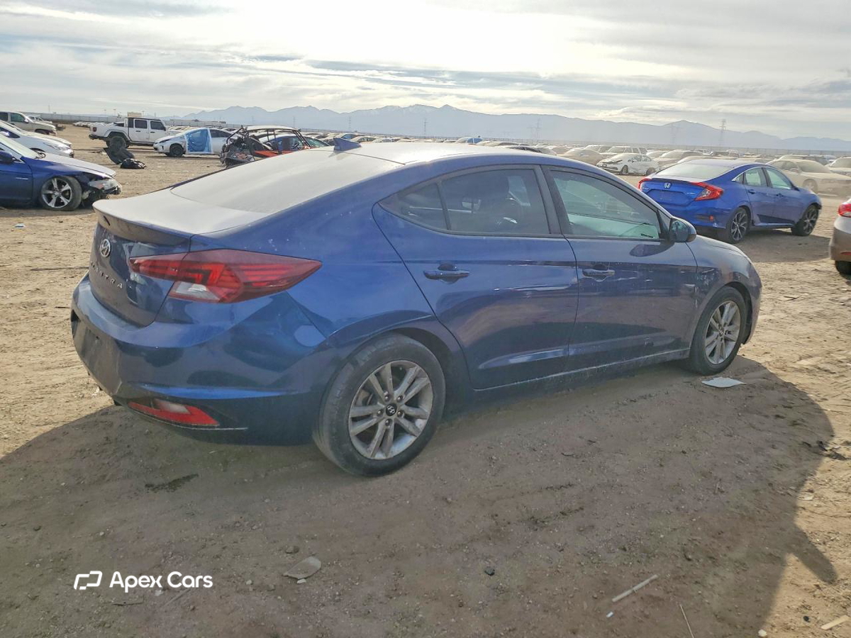 Hyundai Elantra 2020