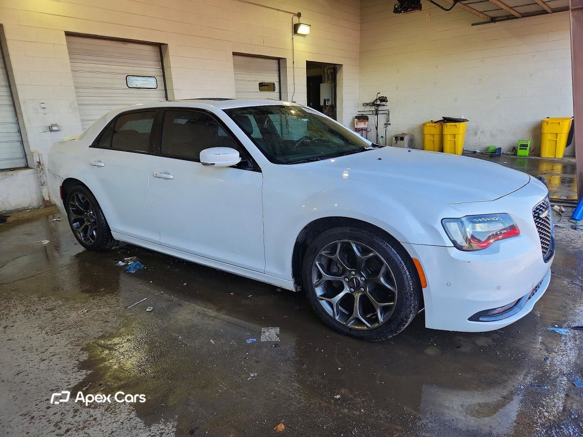 Chrysler 300 2015