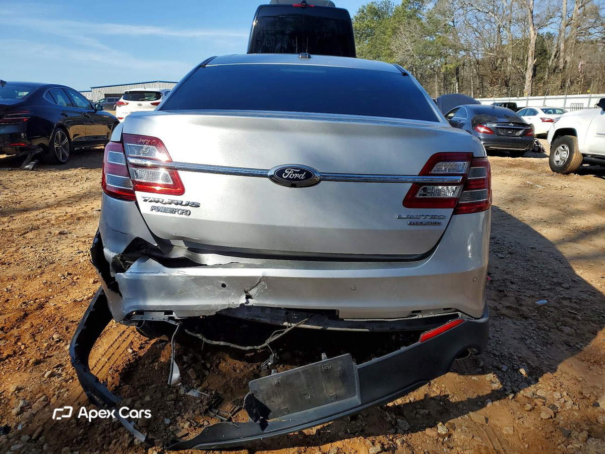 Ford Taurus 2017