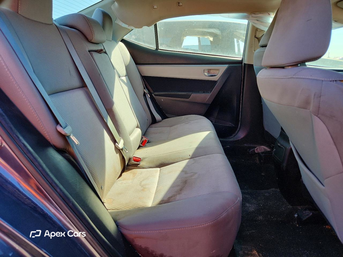Toyota Corolla 2015