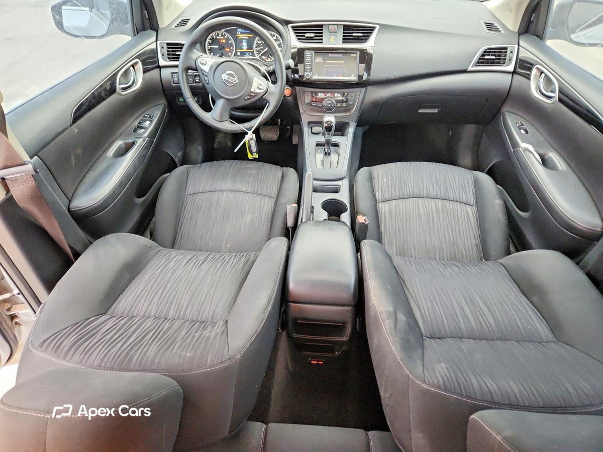 Nissan Sentra 2019