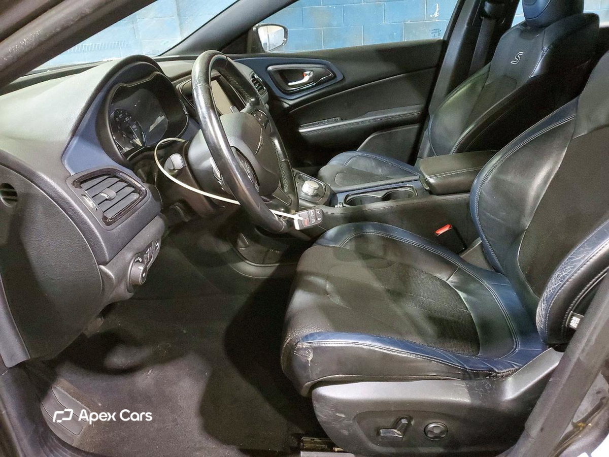 Chrysler 200 2015