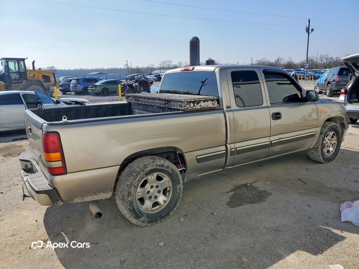 Chevrolet Silverado 2001