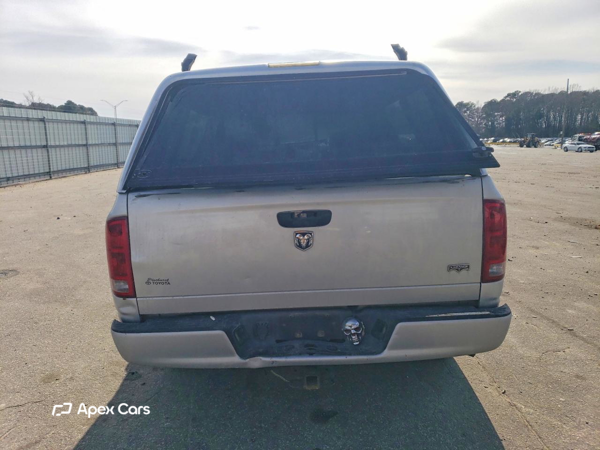 Dodge RAM 2005