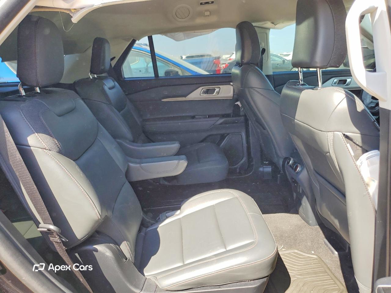 Ford Explorer 2025