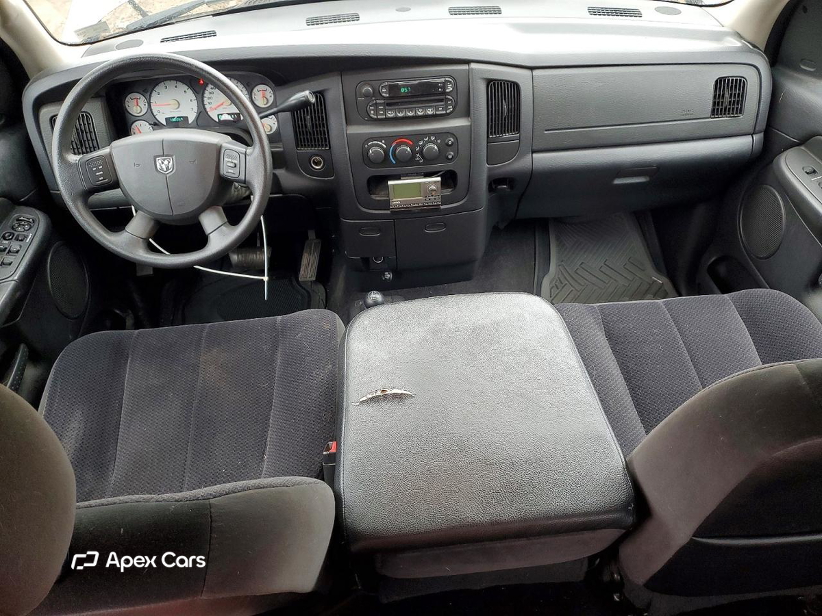 Dodge RAM 2005
