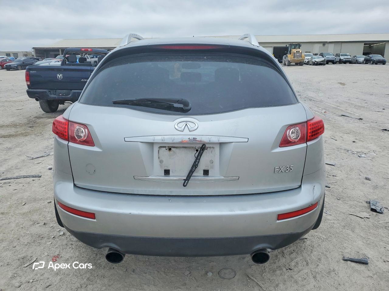 Infiniti FX 2004