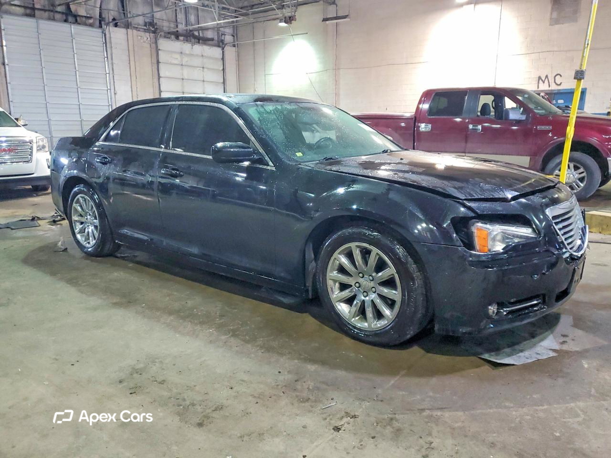 Chrysler 300 2013