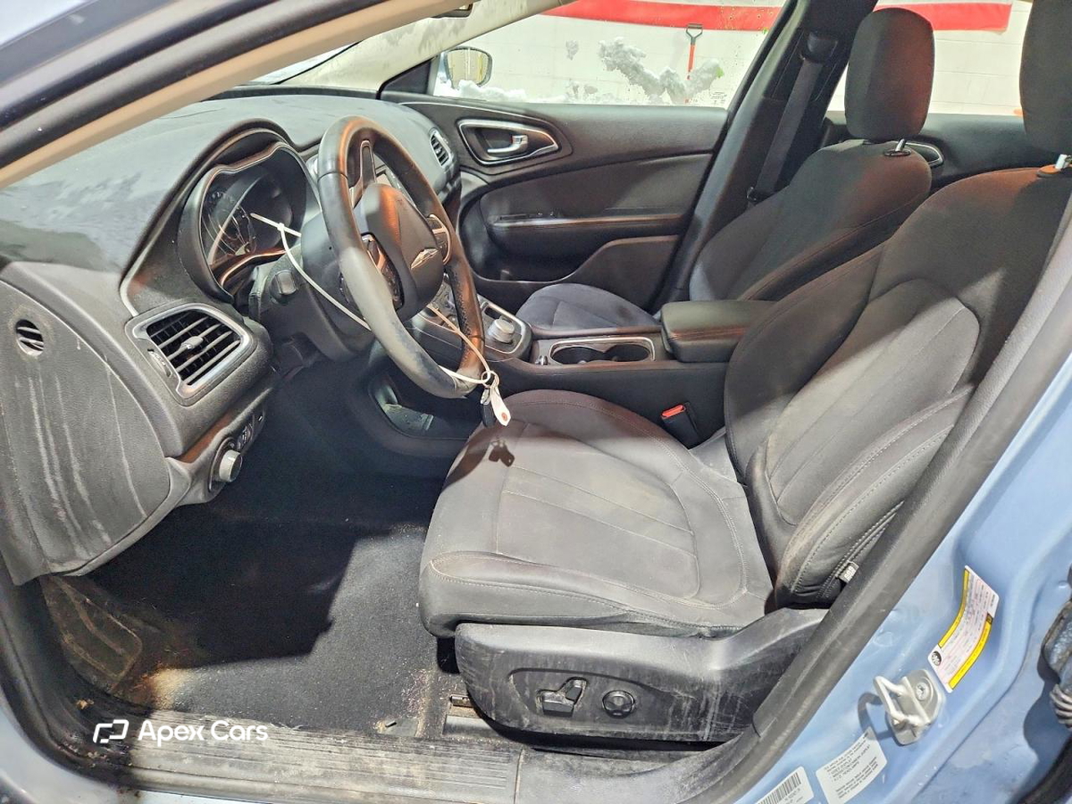 Chrysler 200 2015