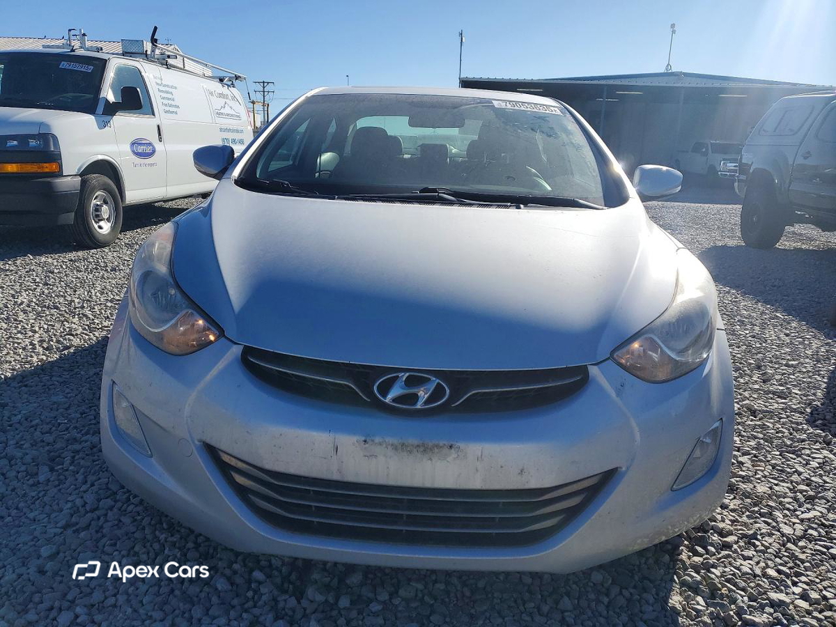 Elantra 2011