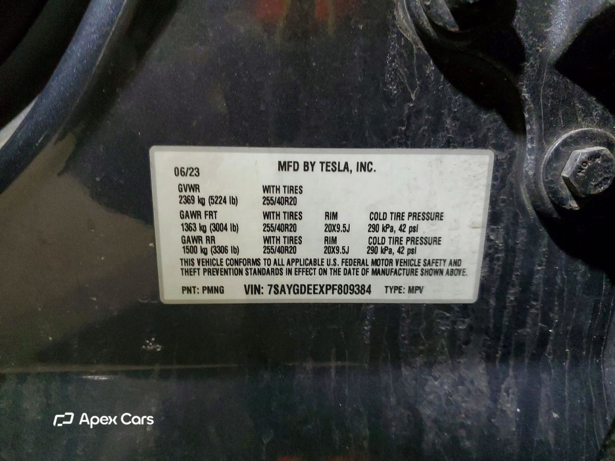 Tesla Model Y 2023