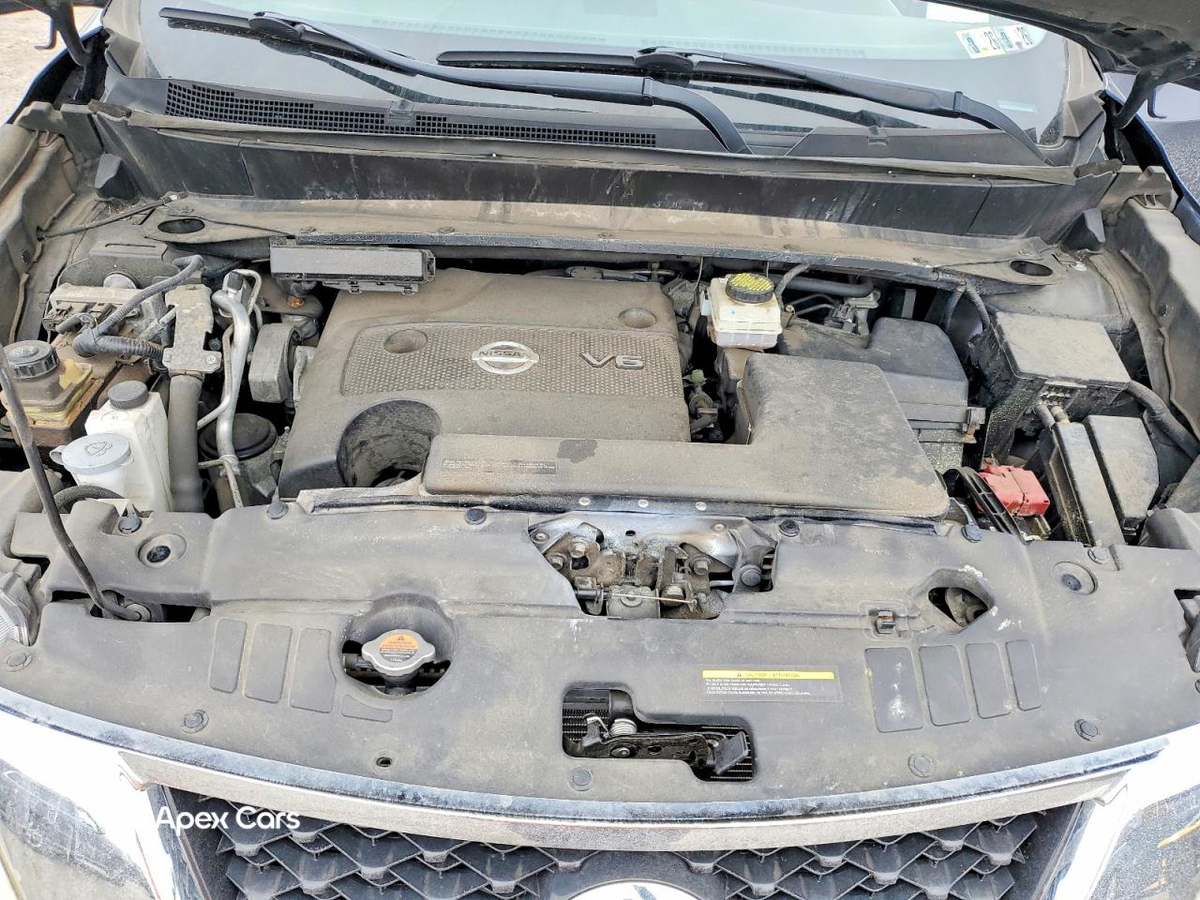 Nissan Pathfinder 2014