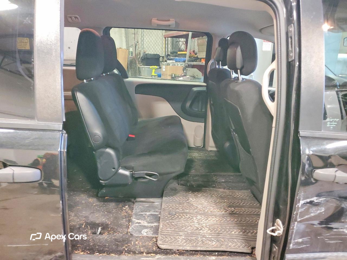 Dodge Caravan 2013