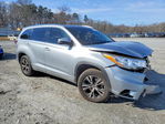 Toyota Highlander 2016