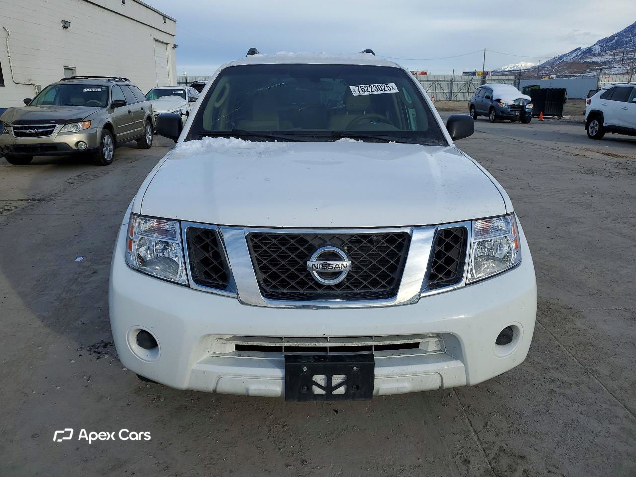 Nissan Pathfinder 2011
