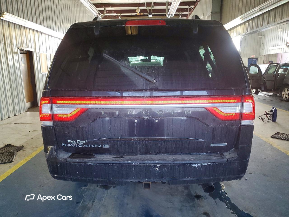 Lincoln Navigator 2016