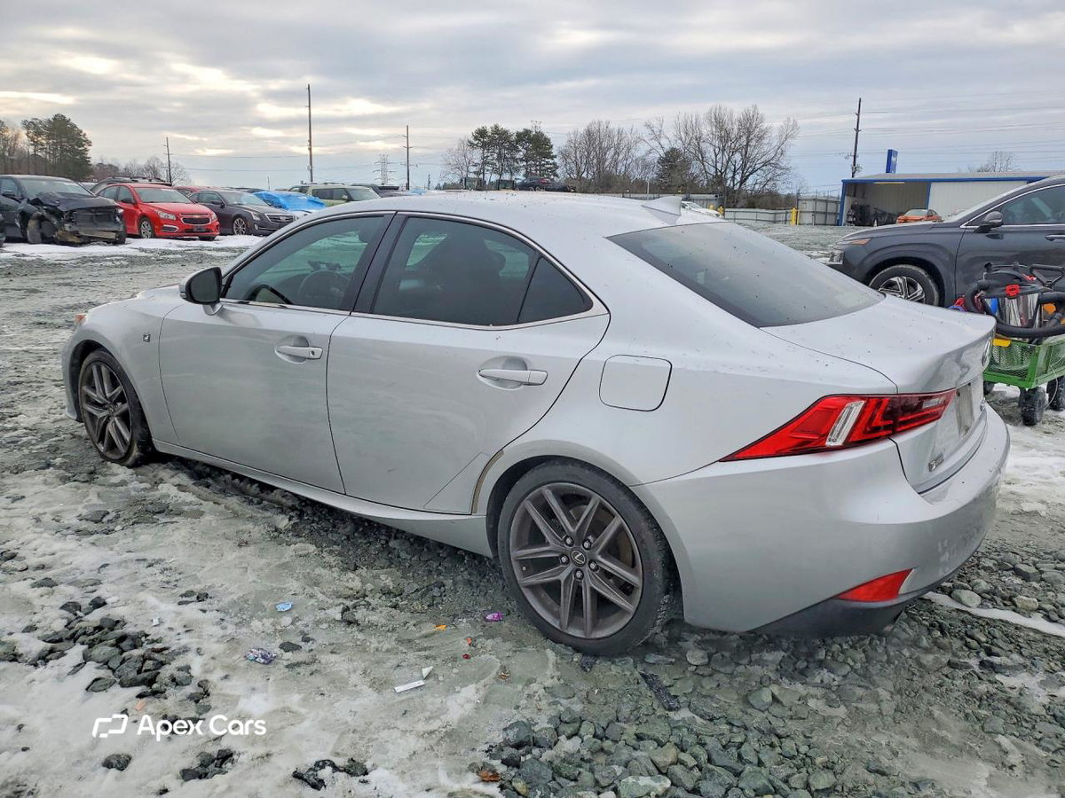 Lexus IS 2015