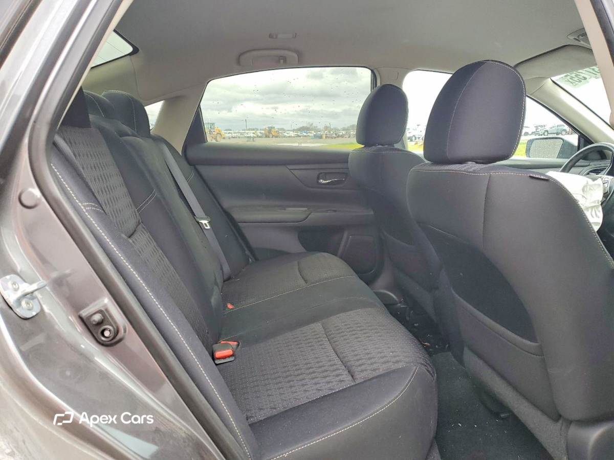 Nissan Altima 2016
