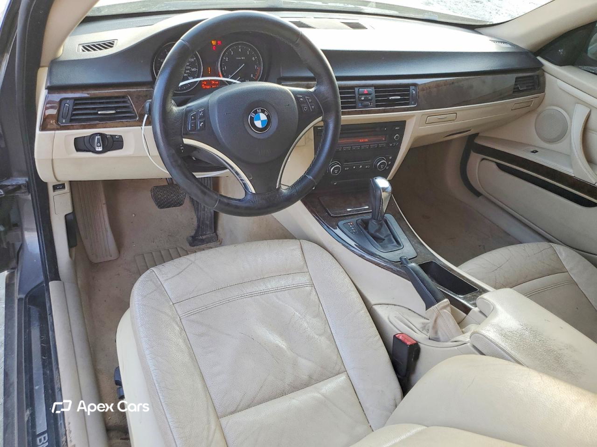 BMW Series 3 2009