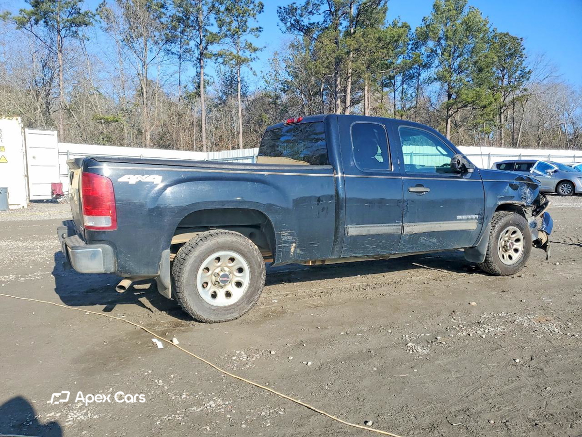 GMC Sierra 2011