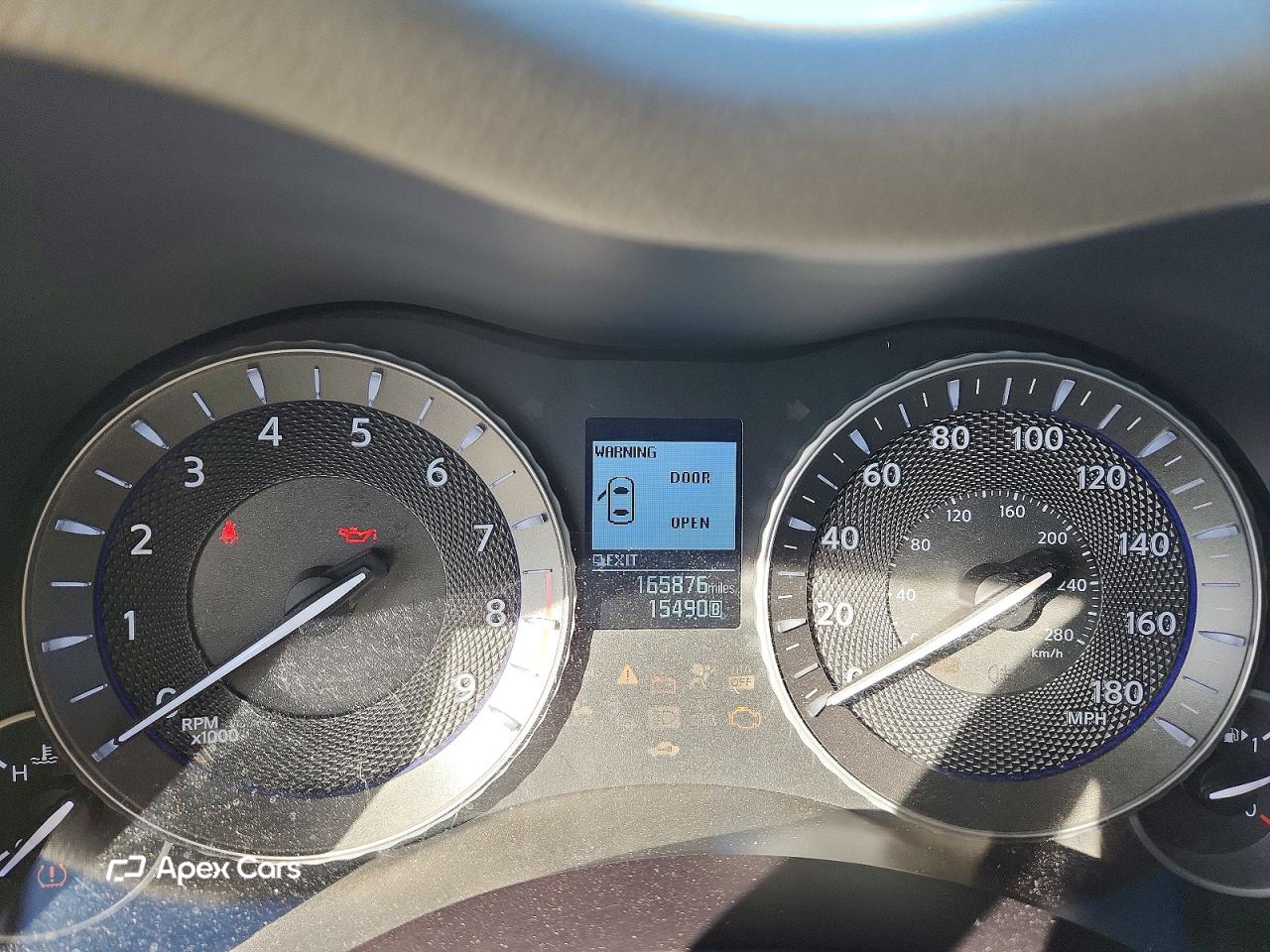 Infiniti Q70 2015