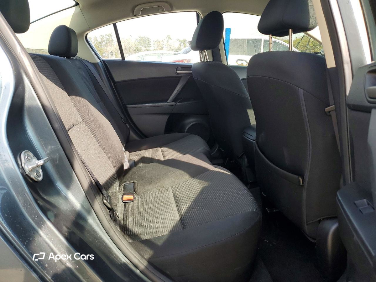 Mazda 3 2012