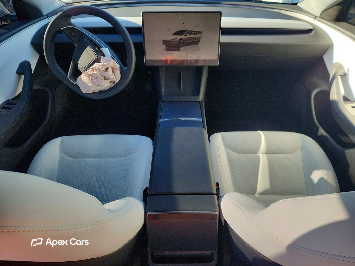 Tesla Model 3 2025