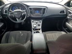 Chrysler 200 2016